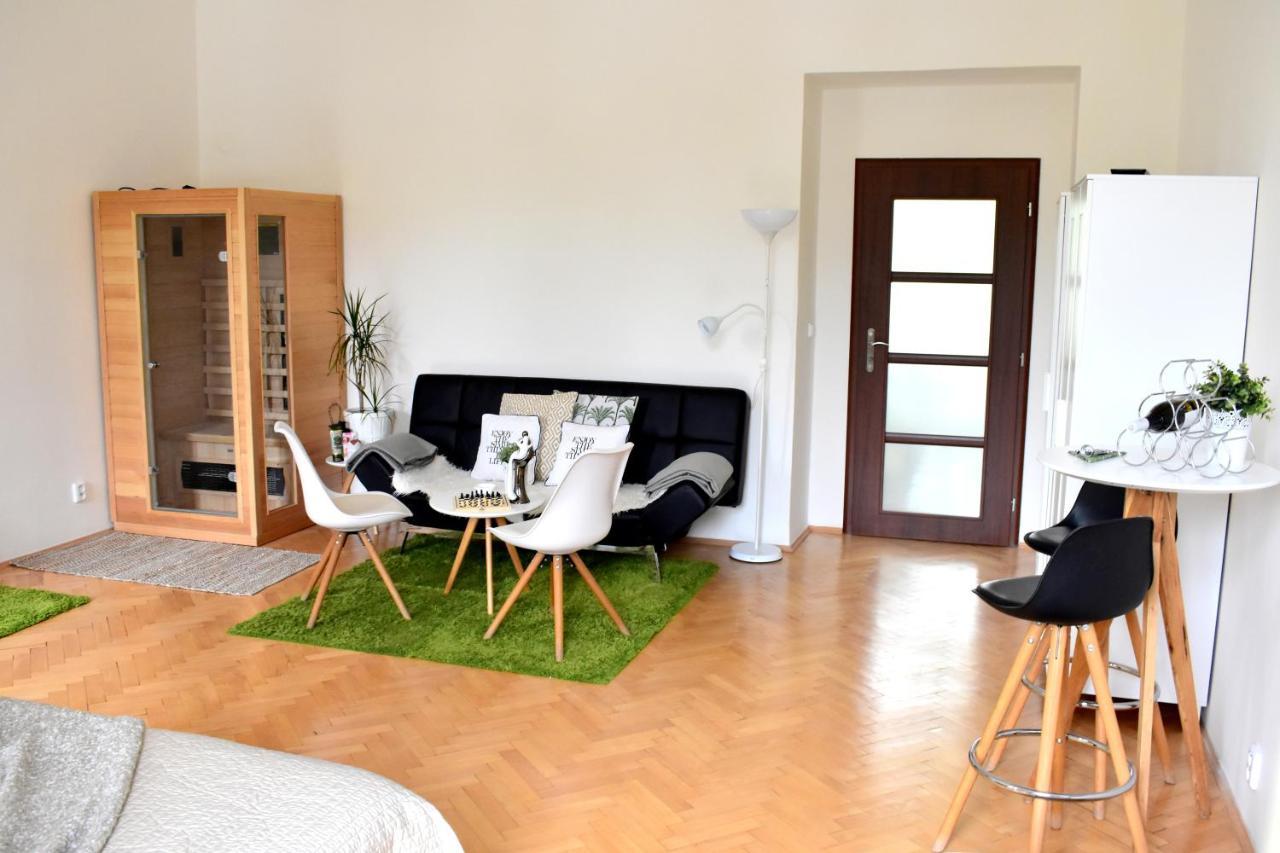 Wellness Apartments Florenc Praha Bagian luar foto