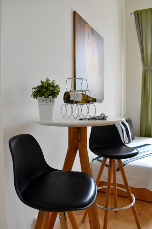 Wellness Apartments Florenc Praha Bagian luar foto
