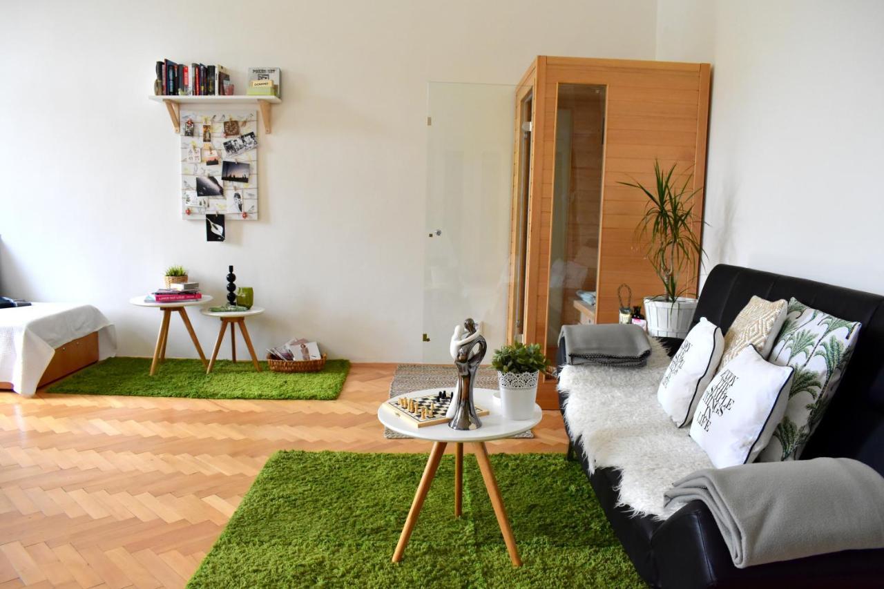 Wellness Apartments Florenc Praha Bagian luar foto