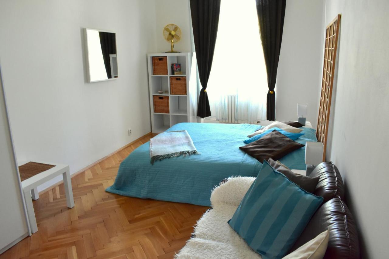 Wellness Apartments Florenc Praha Bagian luar foto